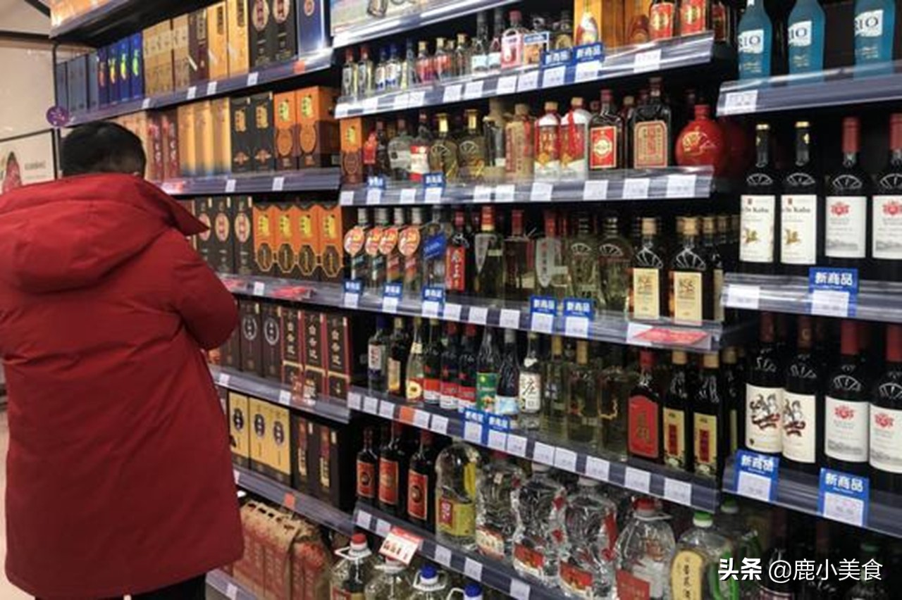 可以买到便宜的纯粮酒,能在超市轻易买到的5款纯粮酒