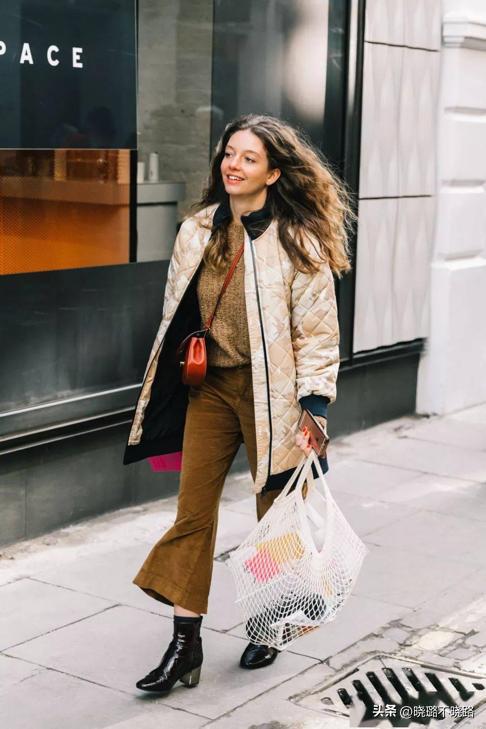 马蹄裤显瘦高腰,今年最火直筒马蹄裤冬款