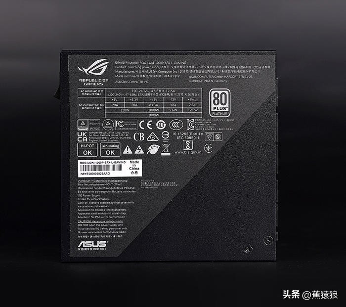 代码36KROGB760-GTUF4070TI，简约黑白调AKLLAA6MMATX机箱装机秀