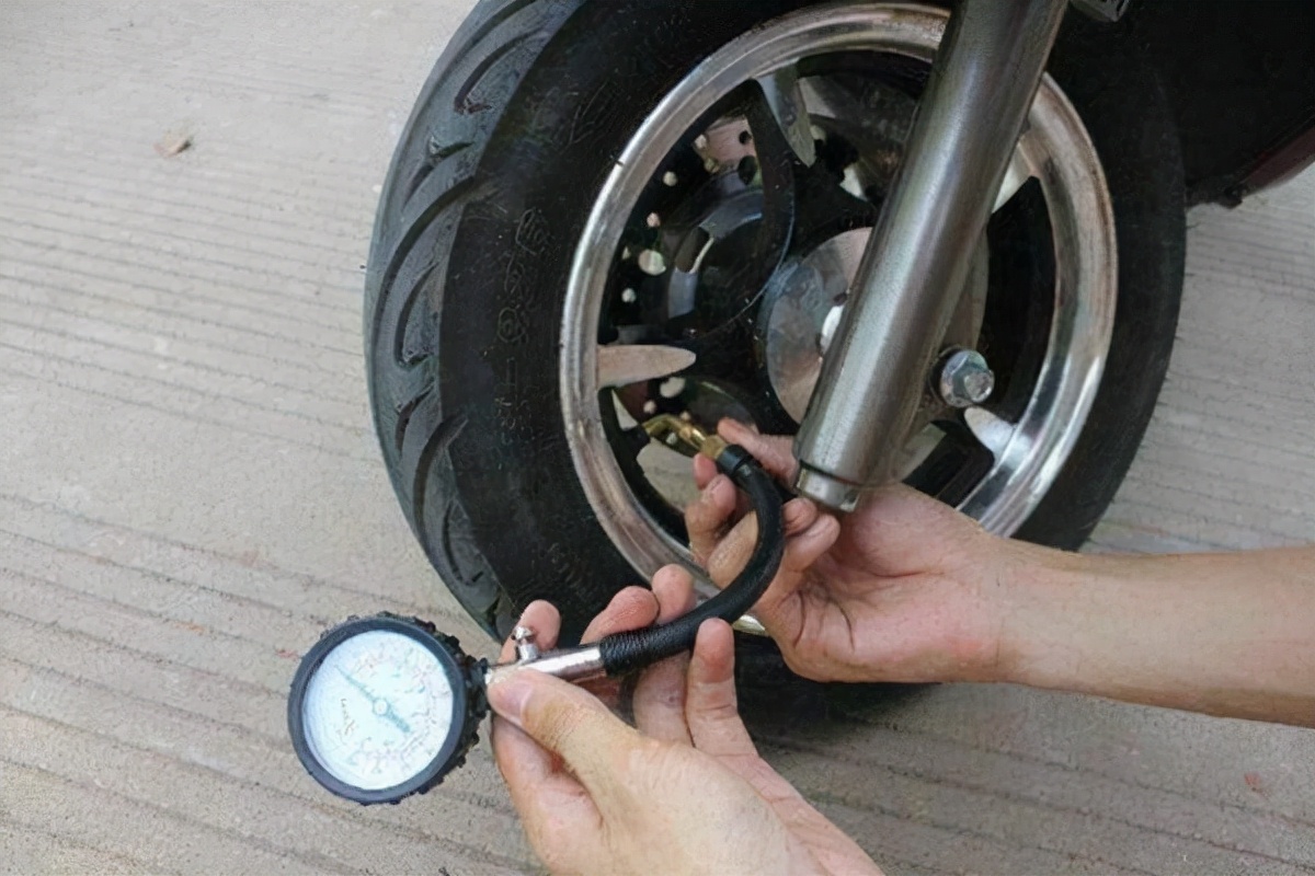 电动车动力不足什么原因,电动车动力不足没劲怎么回事