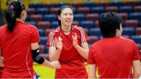 女排奥运冠军周苏红个人采访视频,女排前队友周苏红近况如何