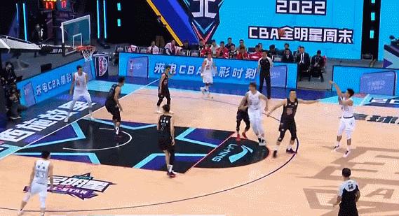 赵睿首次入选cba全明星首发阵容,cba全明星赛2022赵睿图片