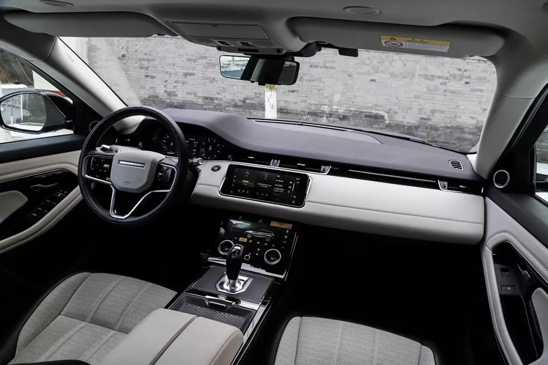 揽胜极光全系车型,路虎揽胜极光l混动三缸怎么样