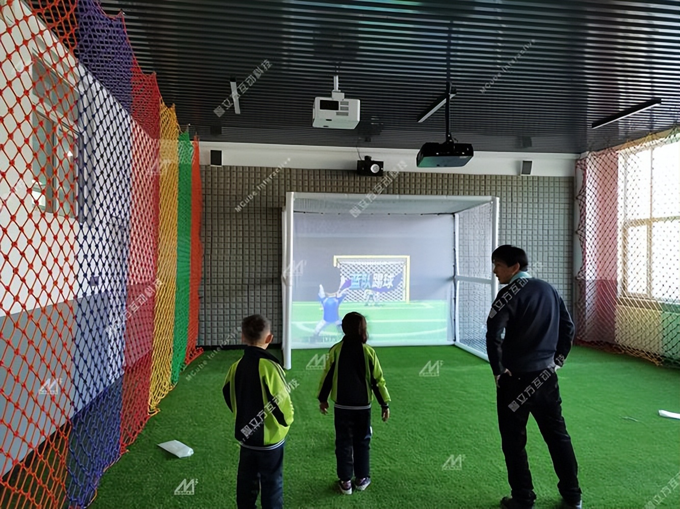 足球静态动态训练,壮观一幕