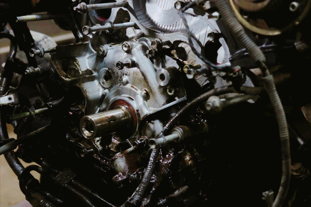 搞了辆“破烂不堪”05年凌志LS430，进厂翻新重造，复活又变新车