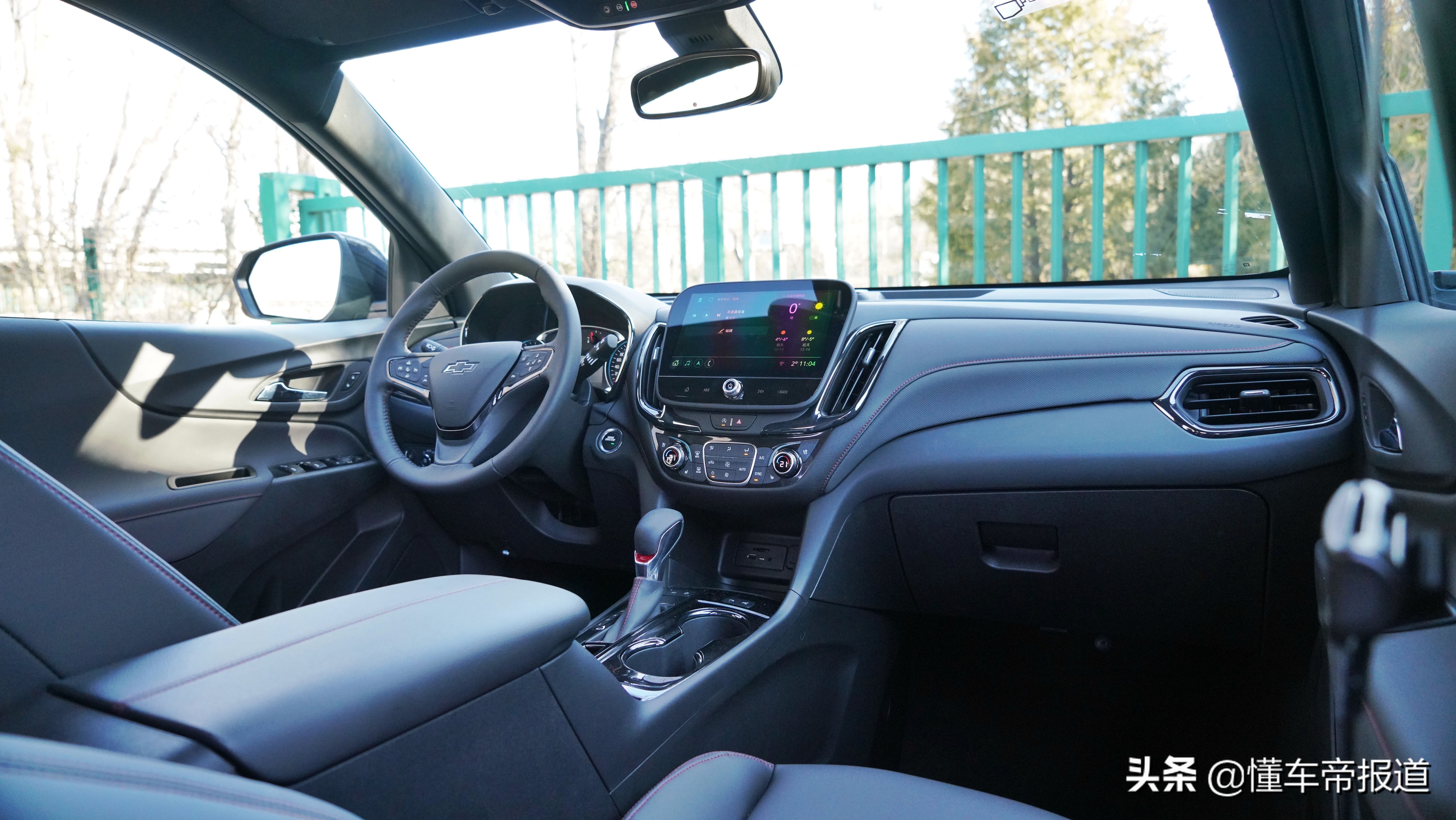 雪佛兰探界者2022款什么颜色好看,2022款探界者550t轻混拓界版