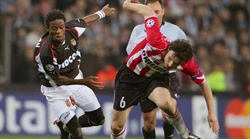 曾经巴萨首发,曾经巴萨替补门将