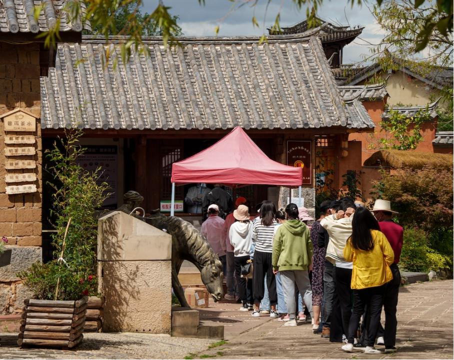 新冠病毒检测剂赚多少亿,新冠检测业务收入翻番