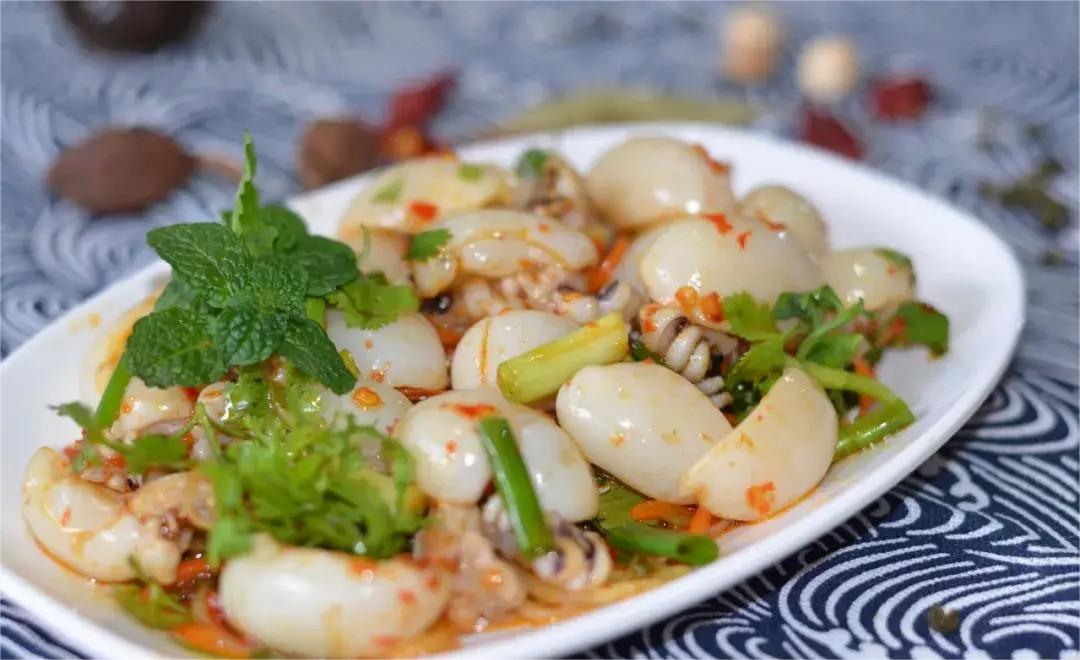 xo酱芦笋炒墨鱼仔,墨鱼仔炝芦笋