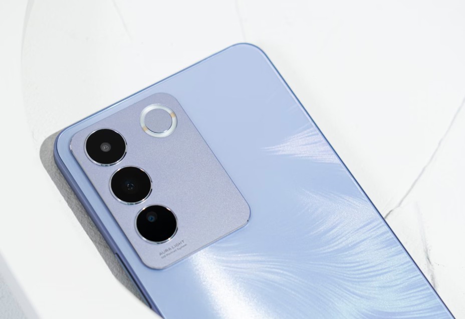 2000左右的全面屏手机推荐一下,2000左右的大屏手机推荐