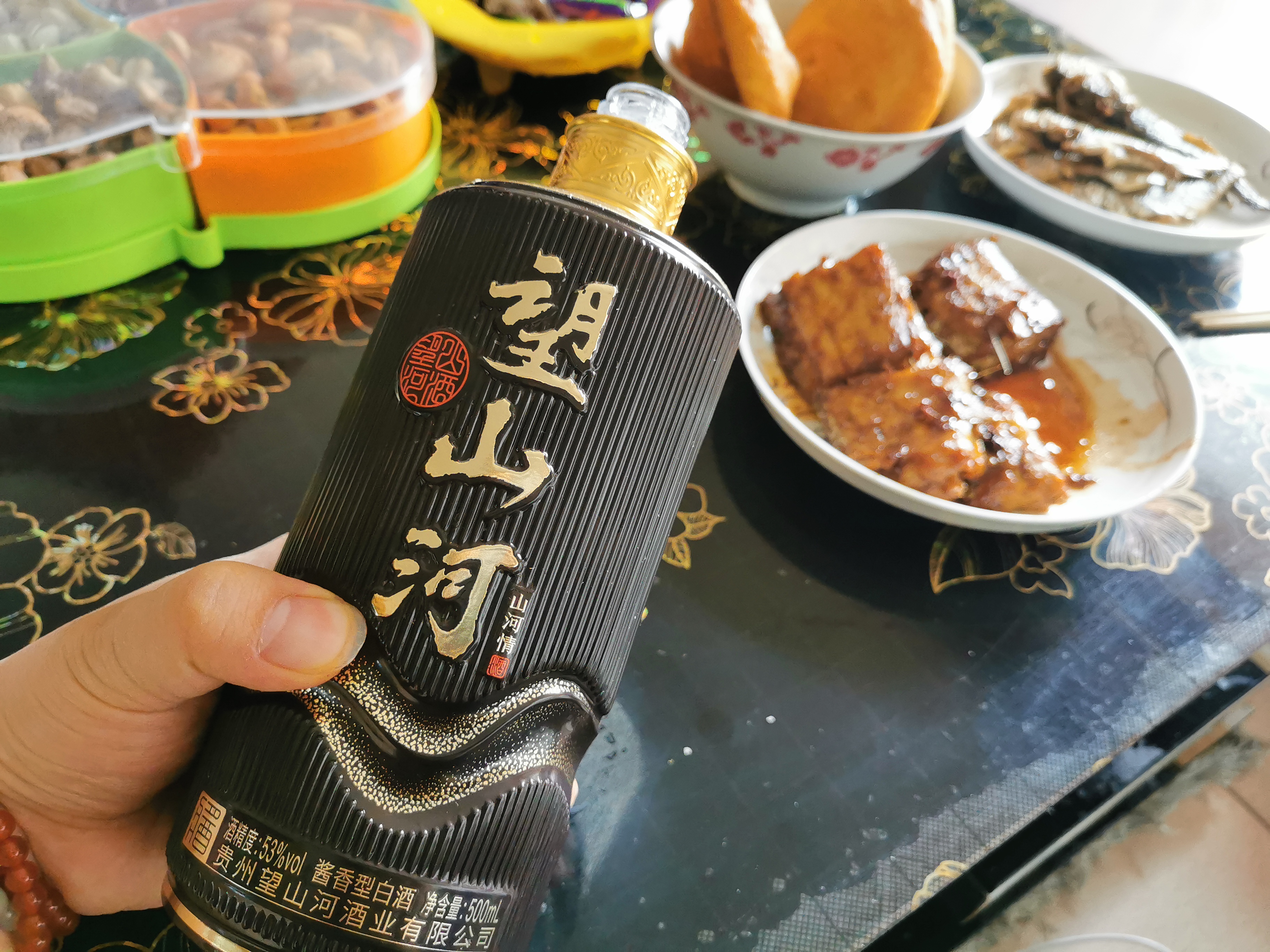 茅台是不是硬通货,茅台价格却走低