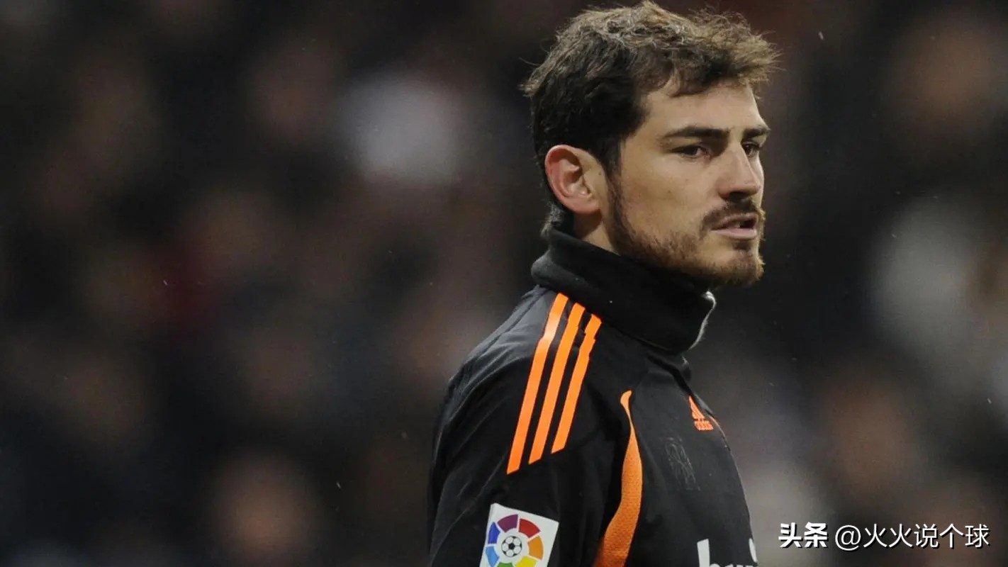 卡西利亚斯21世纪最佳门将,卡西利亚斯传奇