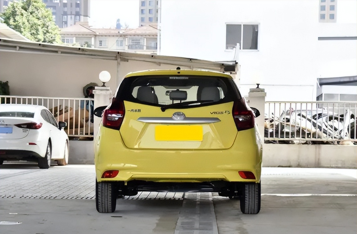 家用suv考虑到油耗该怎么选车,穷人开空间大suv省油耐用5种车