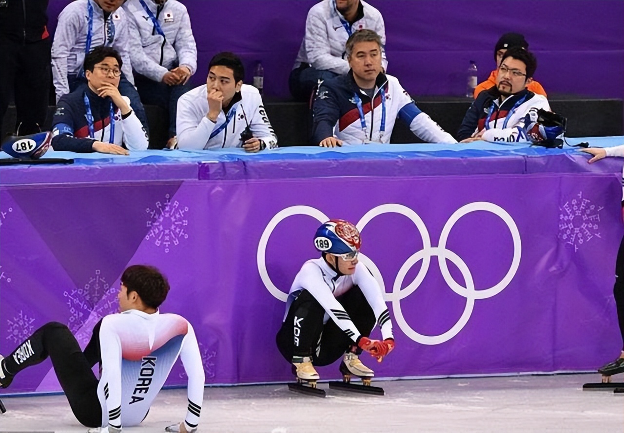 韩国赛场用港独歌曲代替中国*歌国**，韩方承认是人为，港府要求严查