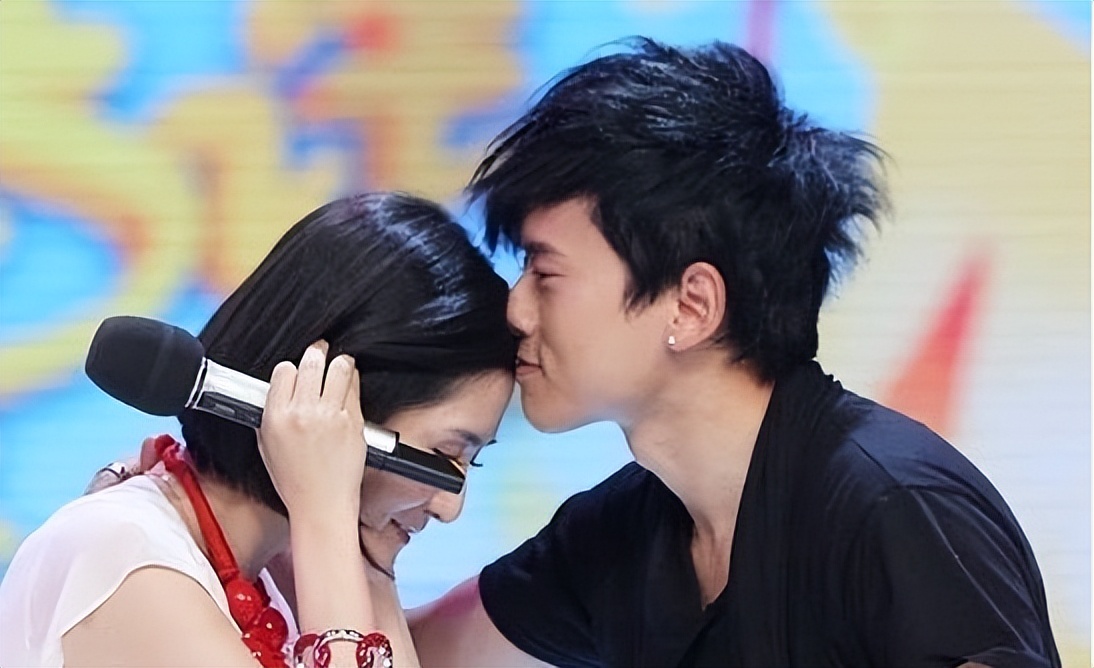 出生在小县城,出生在小县城里