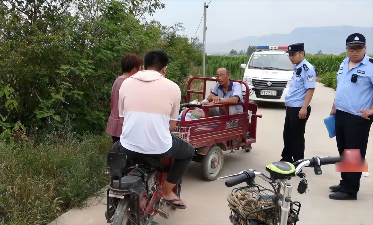 小偷偷瓜瓜农倒赔300警察后续,小偷偷瓜受伤瓜农赔300元是真的吗