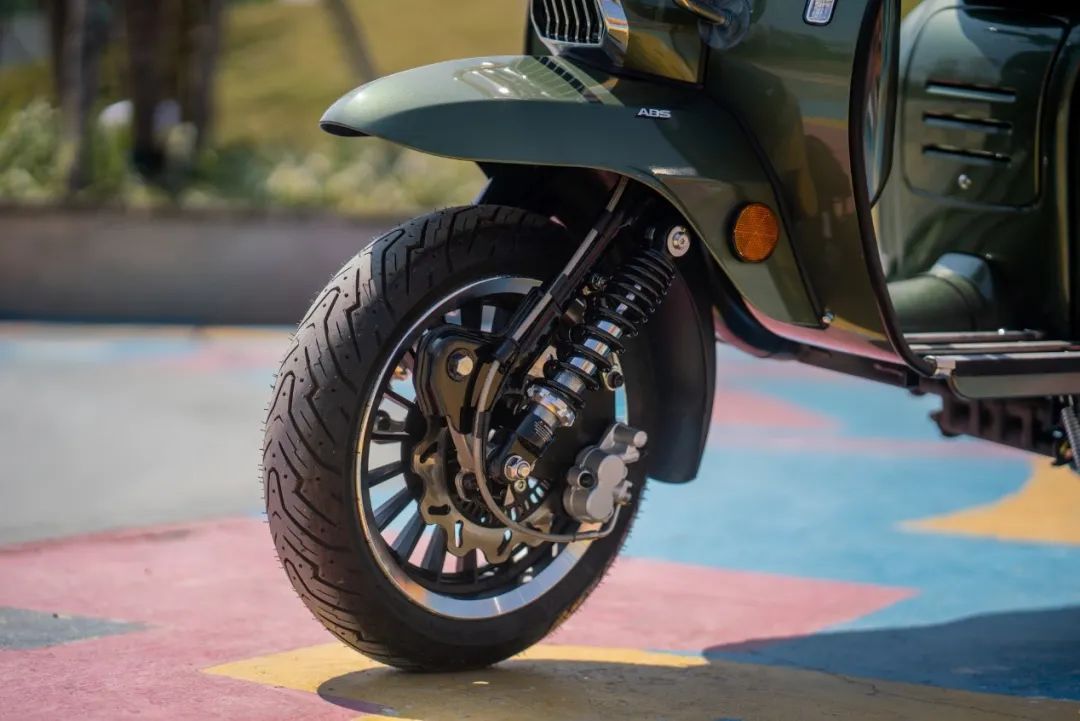 royalalloygp250测评,royalalloygp150红色