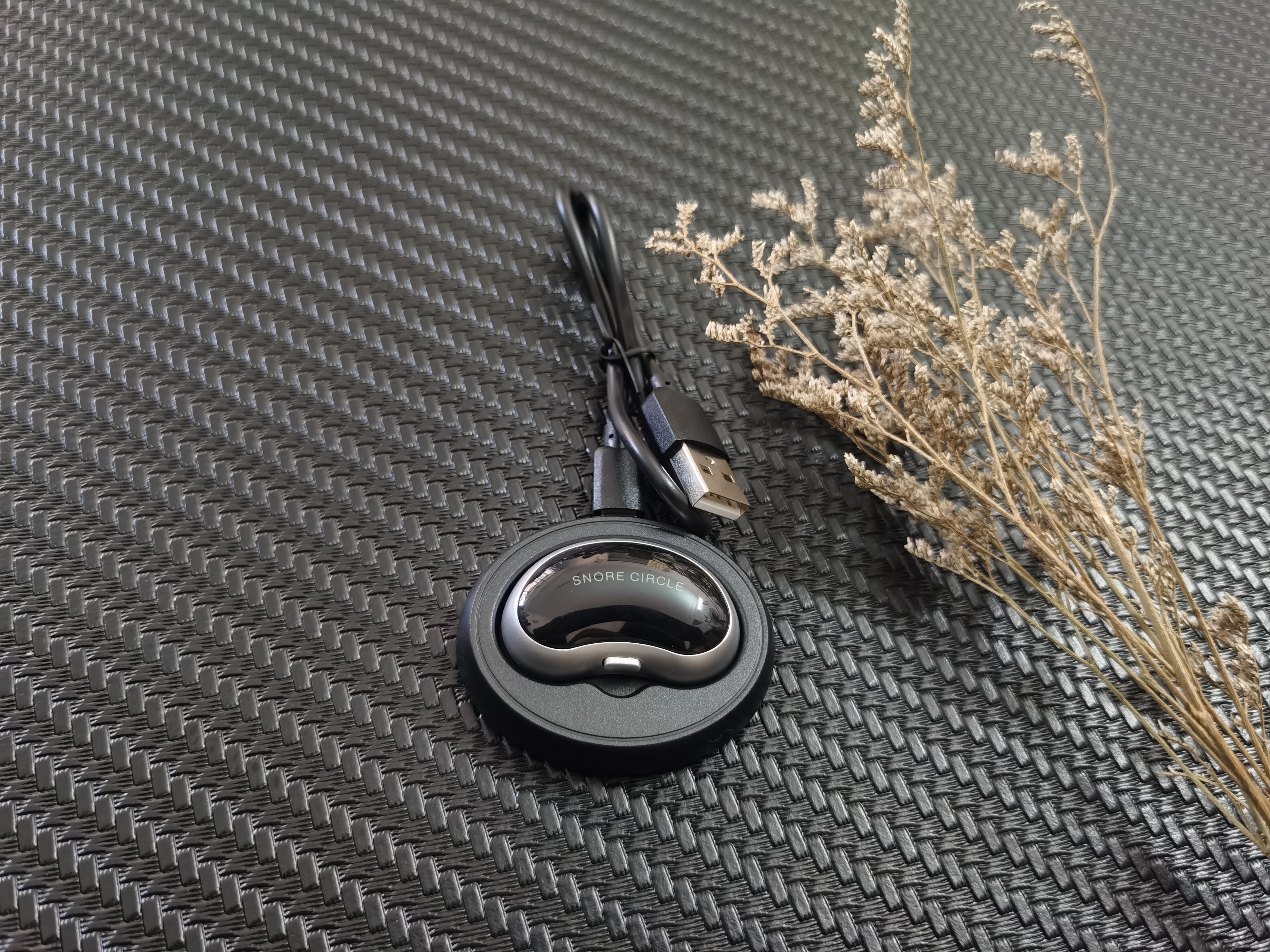 打呼噜止鼾器测评,智能止鼾神器有用吗视频