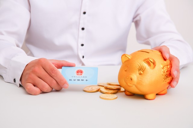 11岁孩子有社保卡可以办银行卡吗,小孩办银行卡还是社保卡好