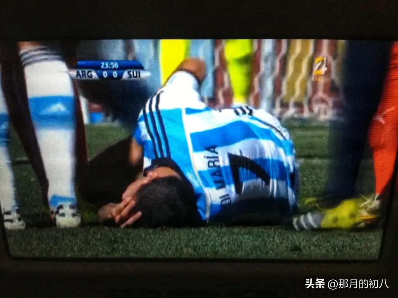 凌云之上希丁克梅西斗法！那是在一万多米高空直播的一场世界杯赛