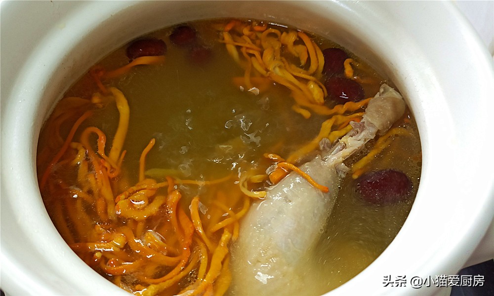 虫草花炖鸡汤的秘制做法,虫草花炖鸡汤怎么做窍门