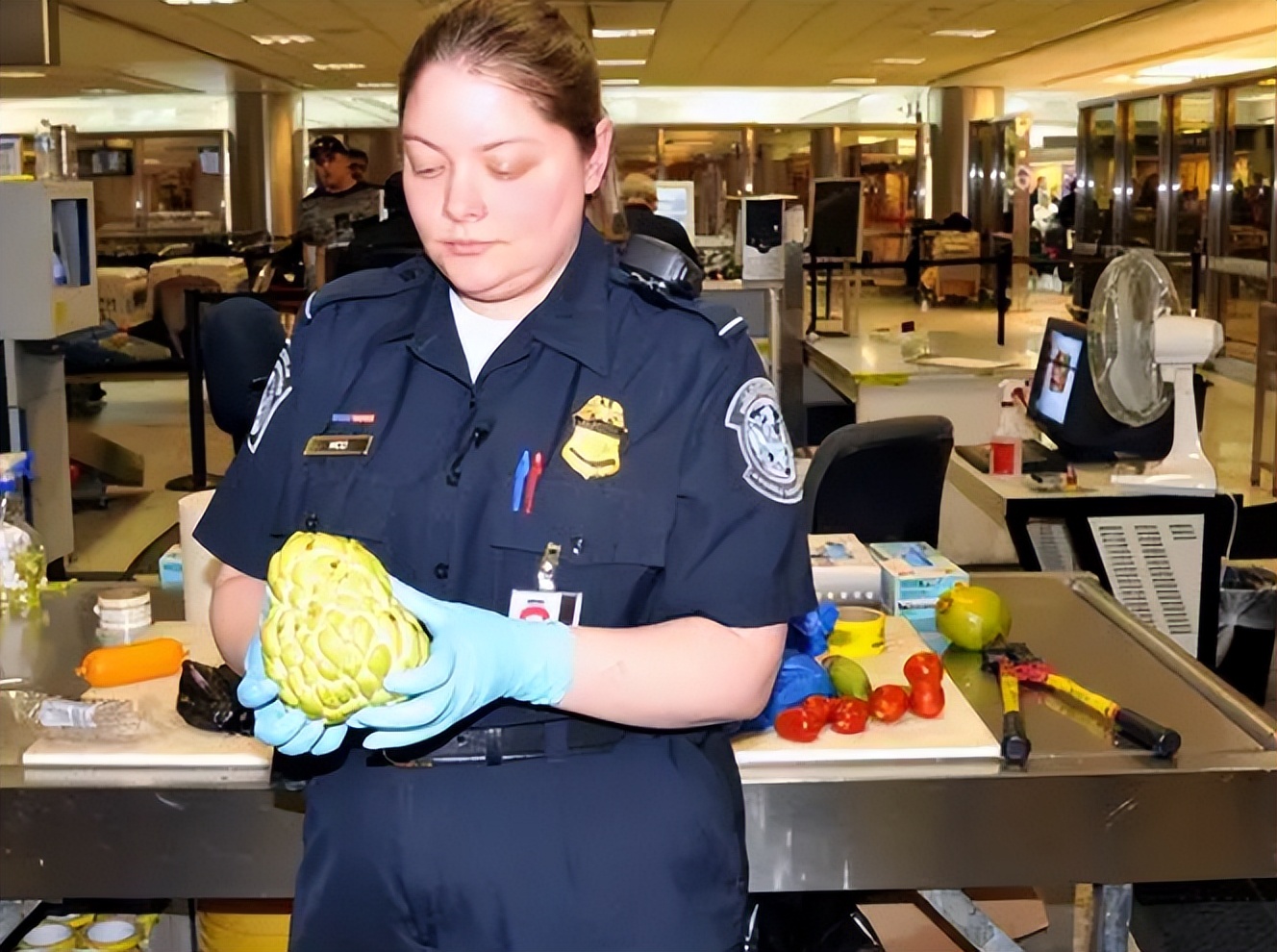 出国自备方便面,出国乘坐飞机可以带方便面吗