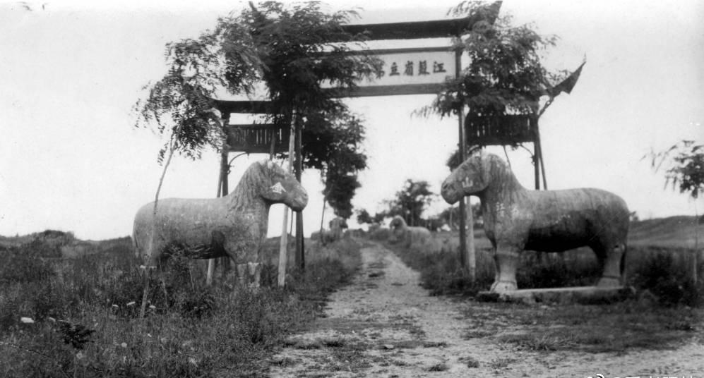 日军日记：在徐州建立了慰安所，不听话的女人就割掉其乳房!