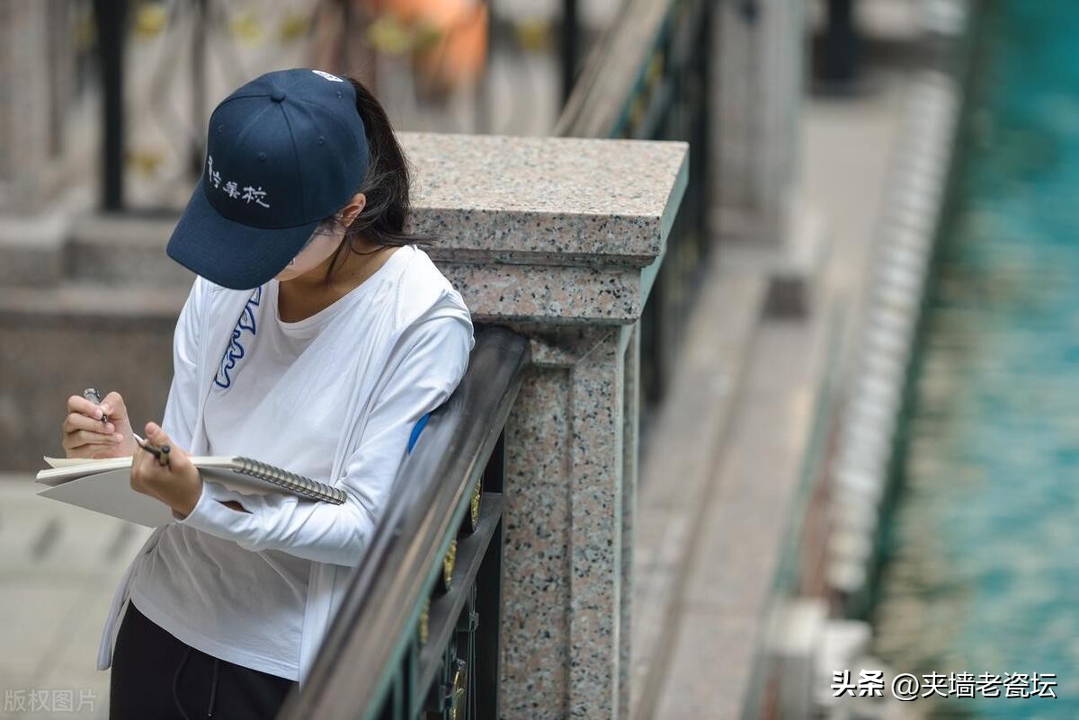 如何零成本出去摆摊能挣钱,一小时能赚100块钱的摆摊简单方法