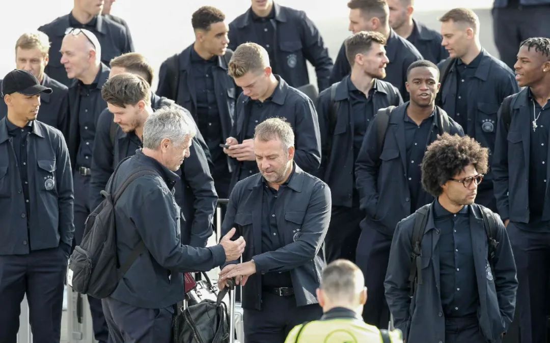 世界杯帅气球员西装,世界杯阿根廷男模队西装照高清