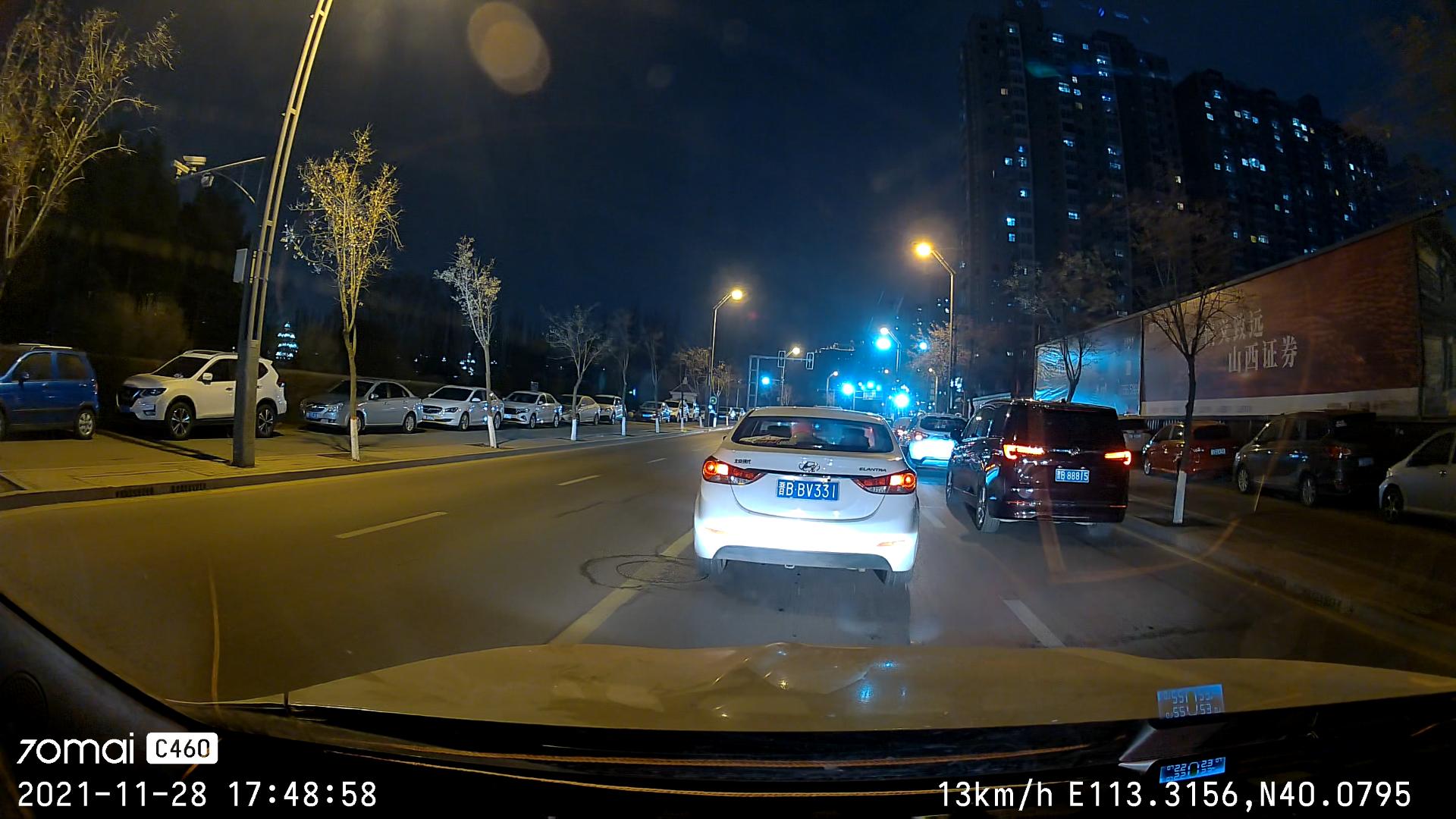 出乎意料！原来行车记录仪一直都装错了，老司机安装70迈聊聊真相