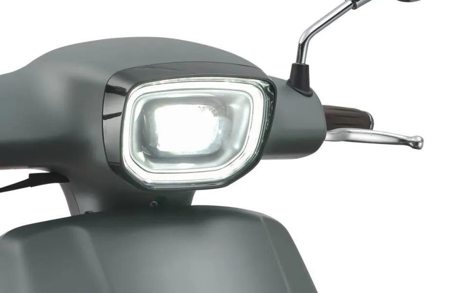 株洲南方雅马哈踏板,株洲南方150复古踏板车