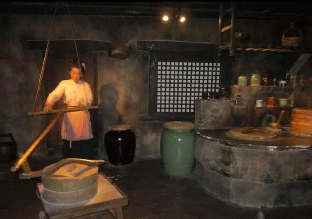 要想过得好必须对老婆好,窗台放元宝有啥寓意