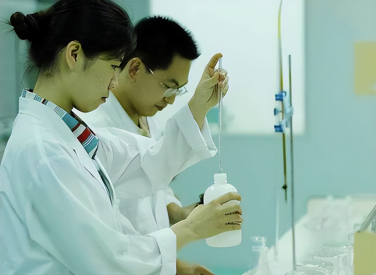 生化环材四年后能成为热门专业吗,生化环材专业真的不好就业吗