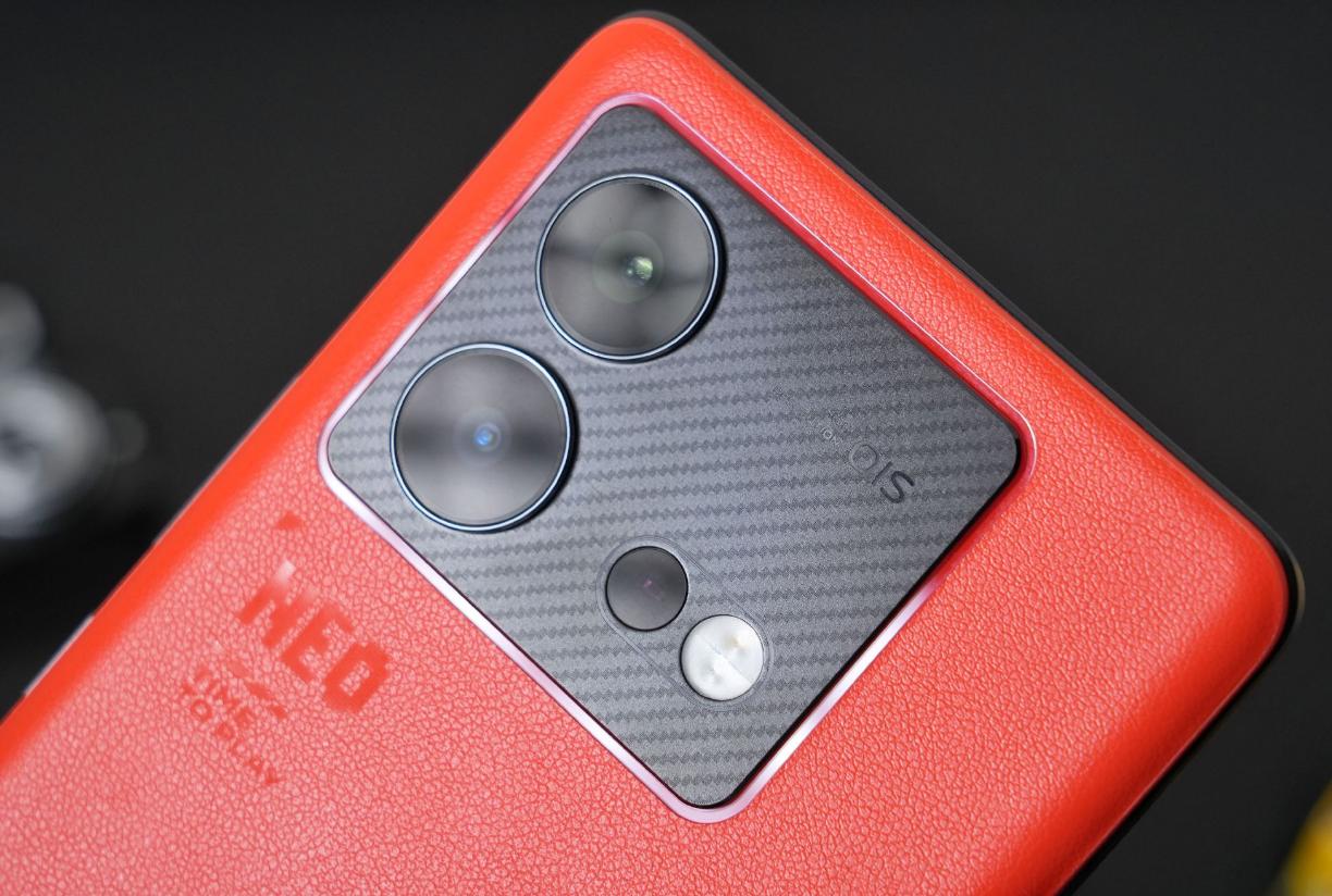 预算1500元性价比最高手机排行榜,预算两千几买手机这四款不要错过