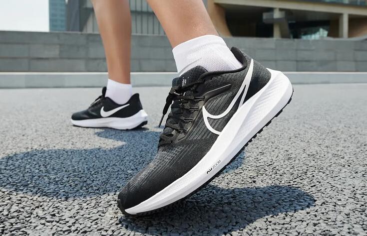 耐克最受欢迎的品牌是什么,耐克最受欢迎