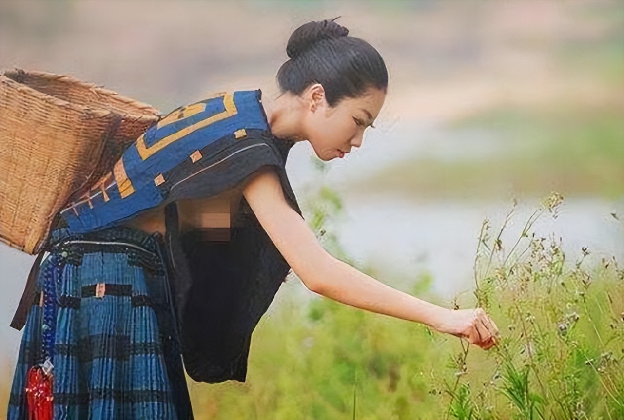 白裤瑶族女子着装,白裤瑶族服饰真实图片