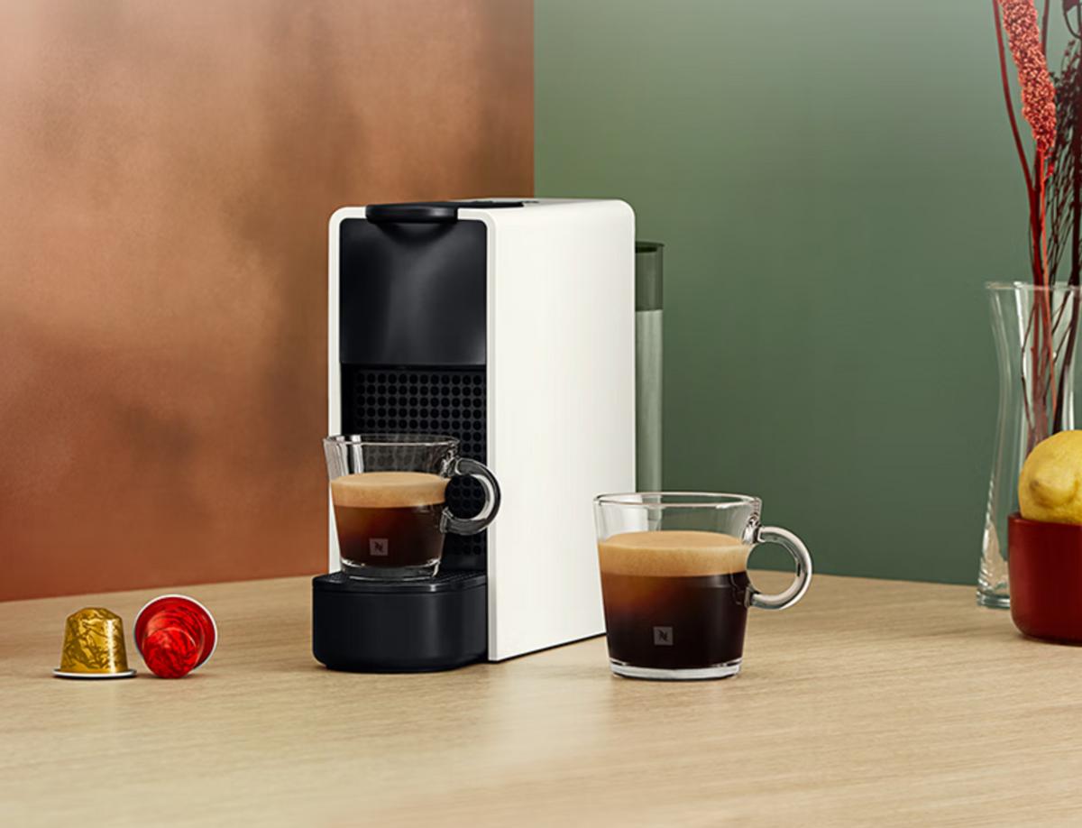 除了沙发和快乐水，科技宅的世界杯观赛伴侣推荐