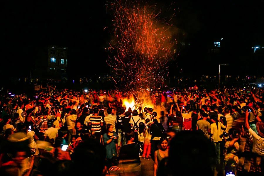 70年,五彩隆林,不止五彩