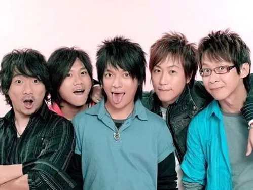 信退出《天赐的声音3》？这却撕开了港台乐坛的“遮羞布”