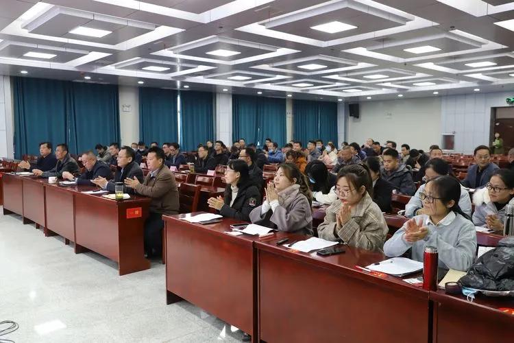 滕州市至善学校青骄班主任论坛