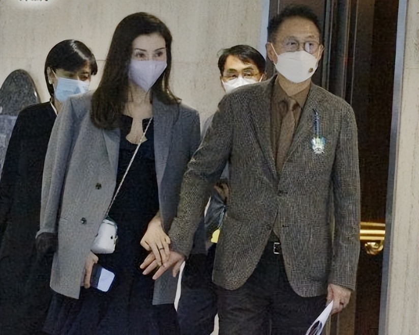 胡杏儿向太,向太胡杏儿