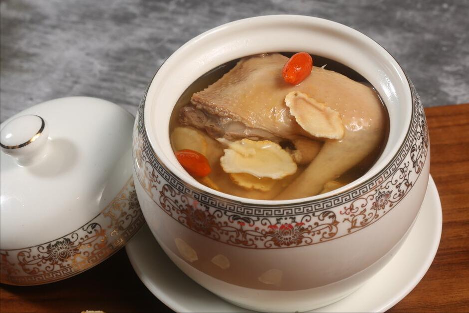 炖鸽子不要哪些部分,鸽子汤怎么炖才不腥不柴好喝呢