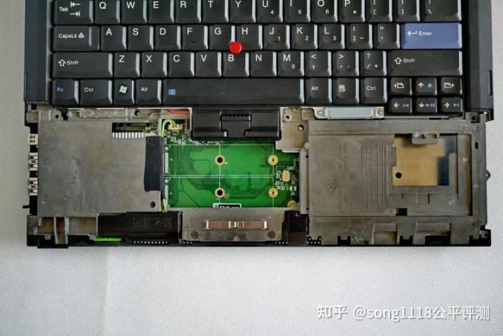 经典笔电复刻机51nbT70评测：依然可以ThinkPad！