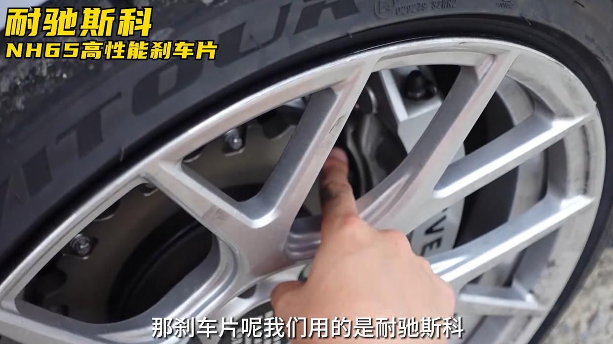 传祺影豹r新款改前脸,传祺影豹r-style赛道版提车