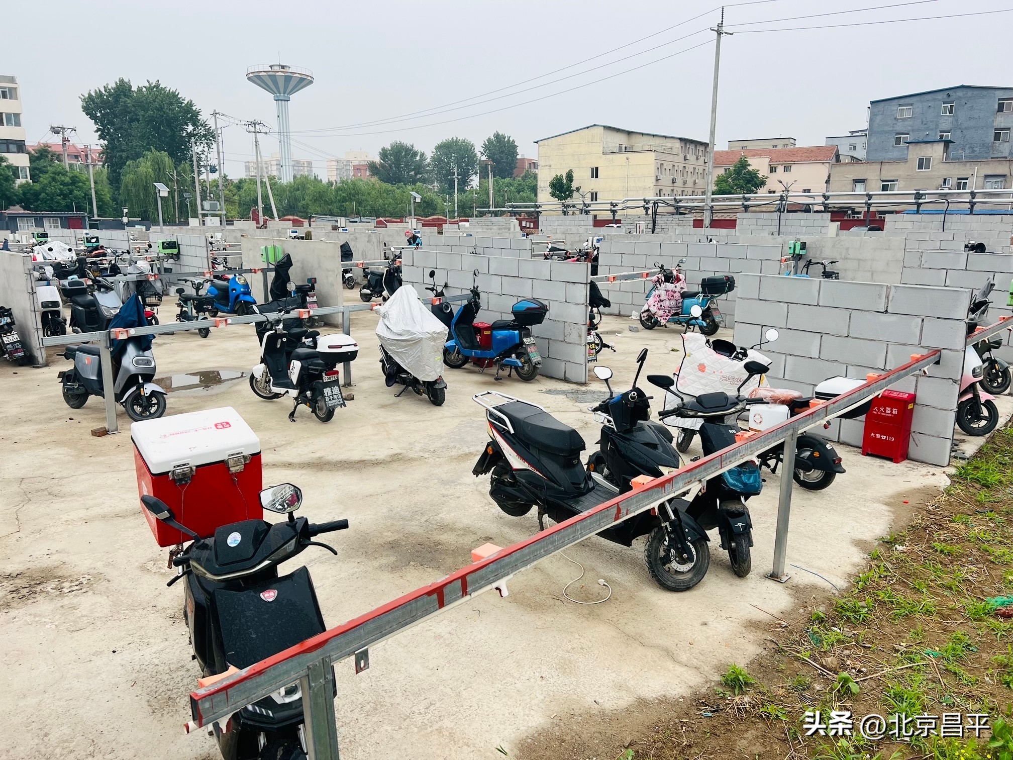 昌平半截塔村电动自行车,昌平大型停车场