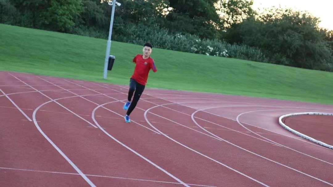 云南天才少年考上清华,云南小伙考上大学