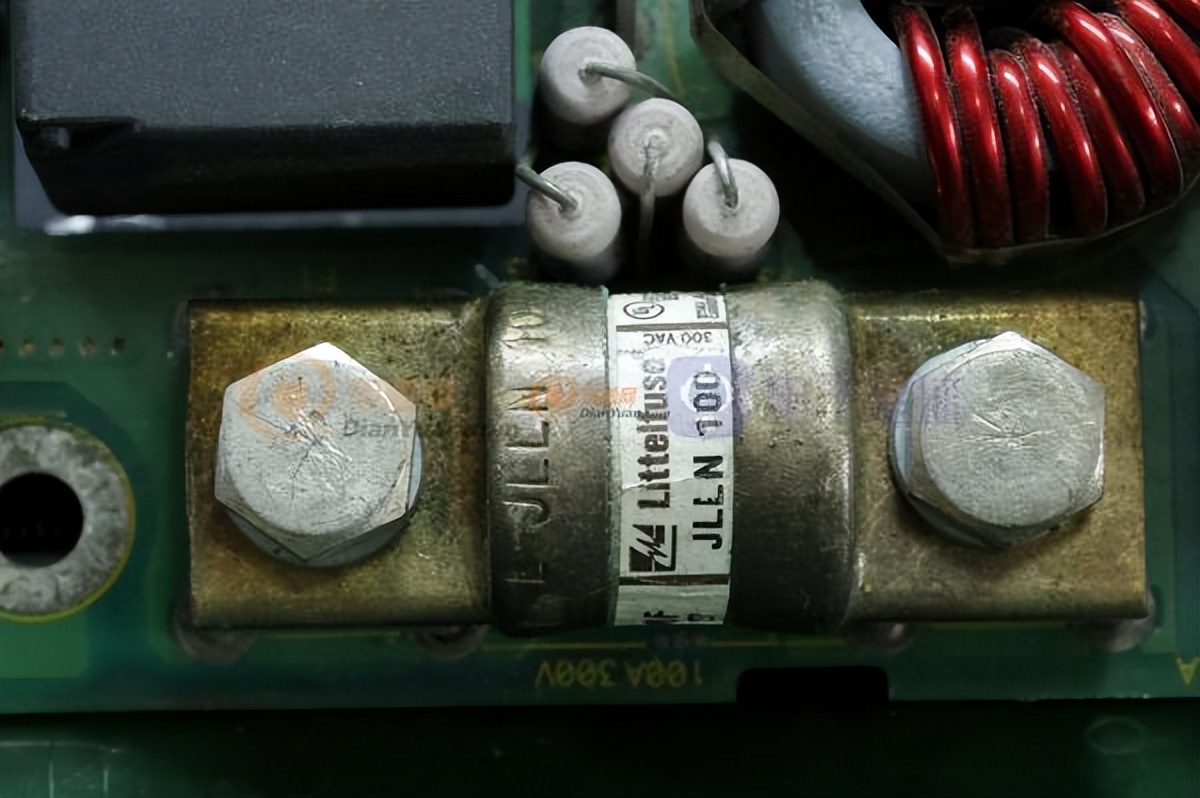 3w隔离电源拆解,1加45w散热器拆解