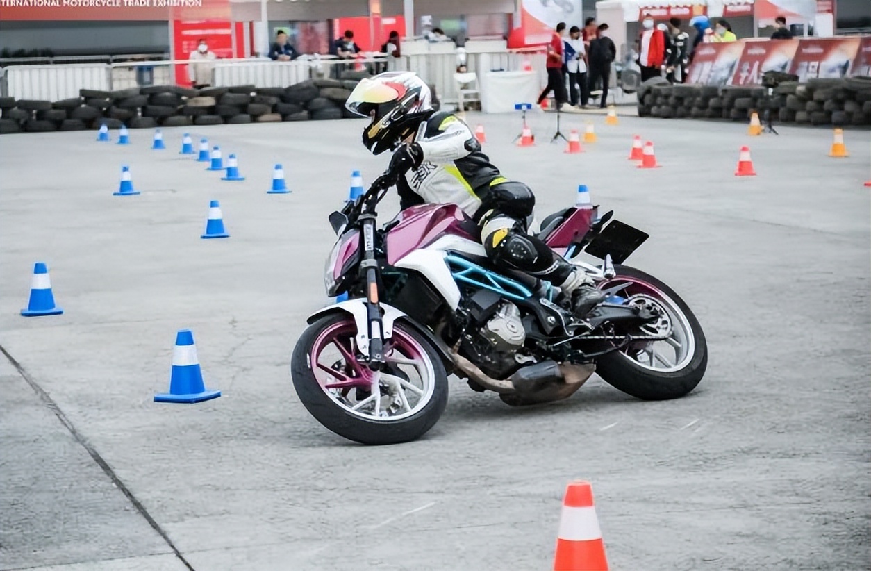 成都大型汽摩联展在哪里,2024成都汽摩联展门票