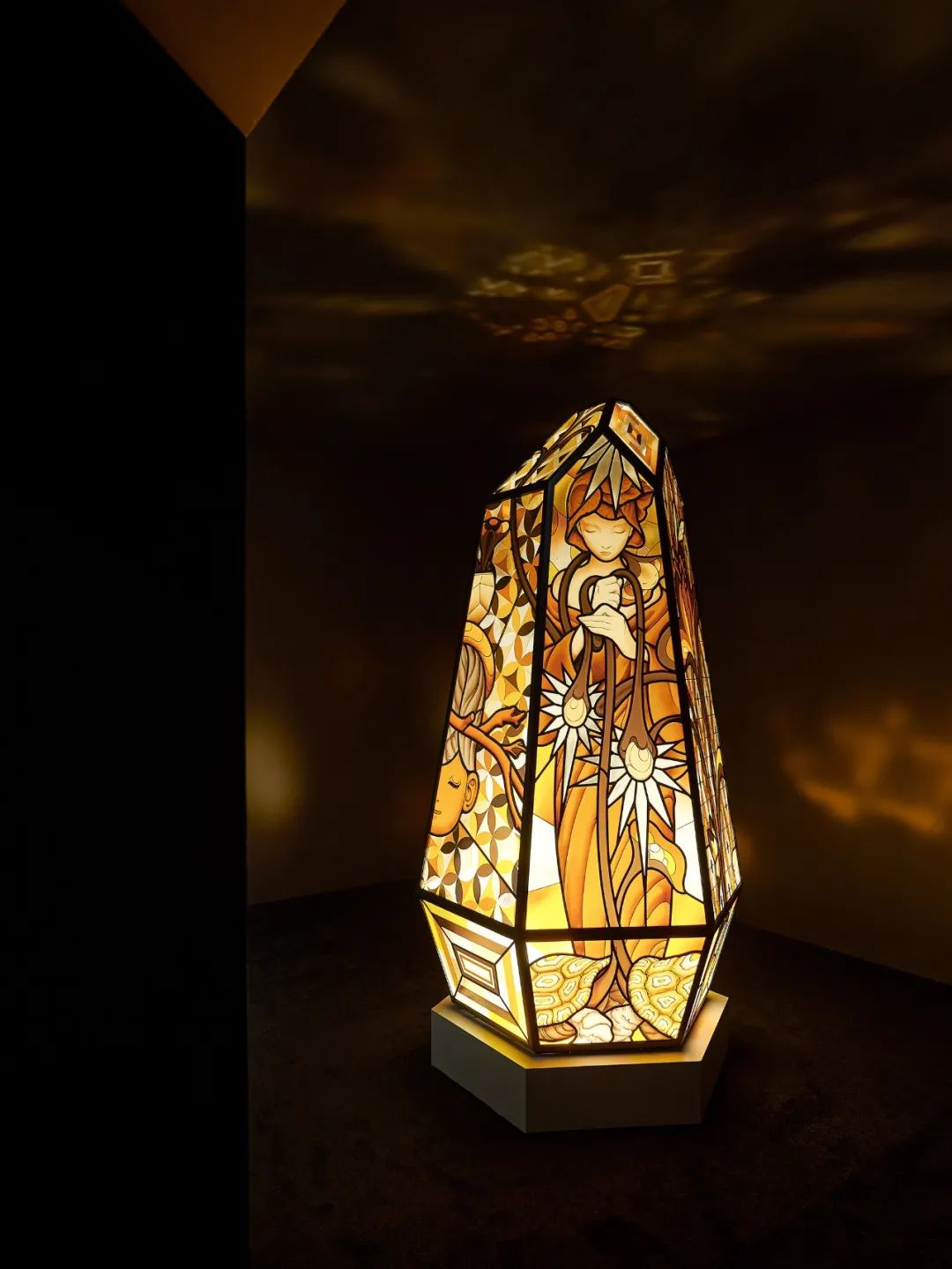 吴彦祖梁朝伟狂飙演技,吴彦祖梁朝伟合照