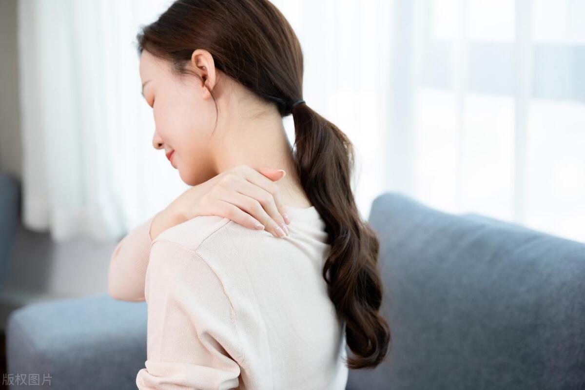 每天一套颈椎操有效预防颈椎病,颈椎病是什么原因引起的如何治疗